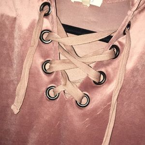 DUSTY MAUVE VELVET SWEATSHIRT LACE UP FRONT